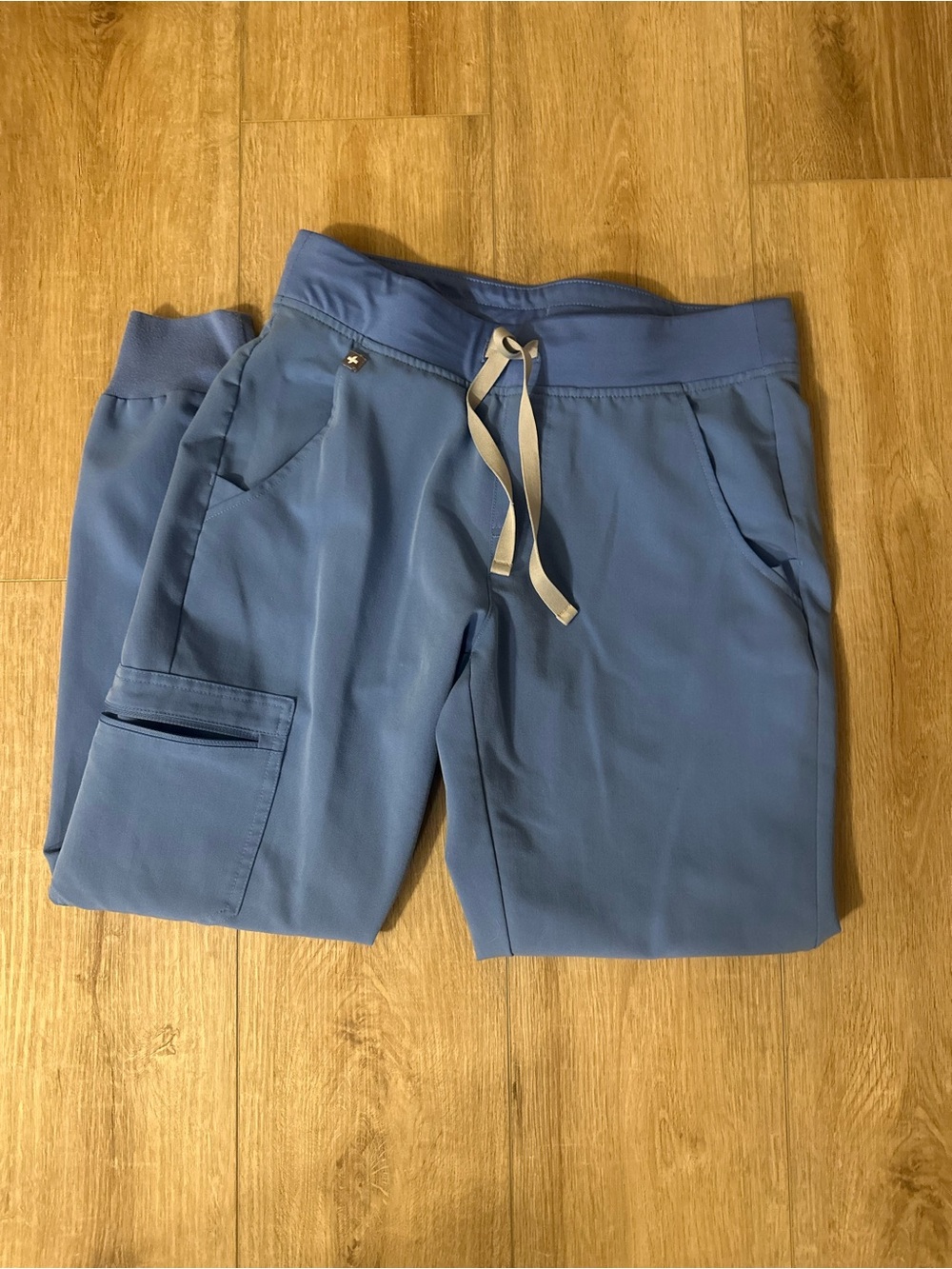 Figs Women's Slate Blue Drawstring Cargo Joggers SIZE SMALL PETITE NWOT